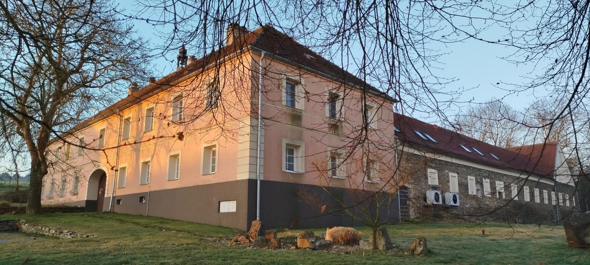 Statek Kloubek Leilighet Chabičovice Eksteriør bilde